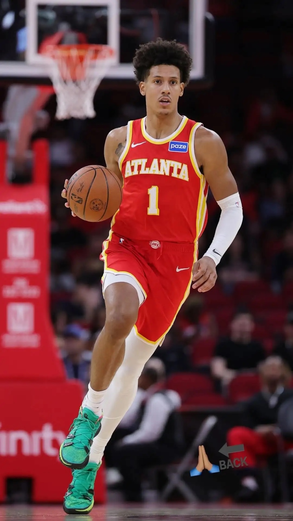 左右, OmNss 左右, OmNss