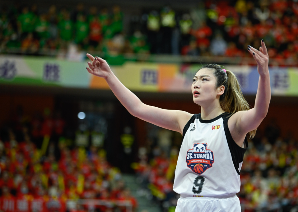 AA, 国手们才回, 如果她们在